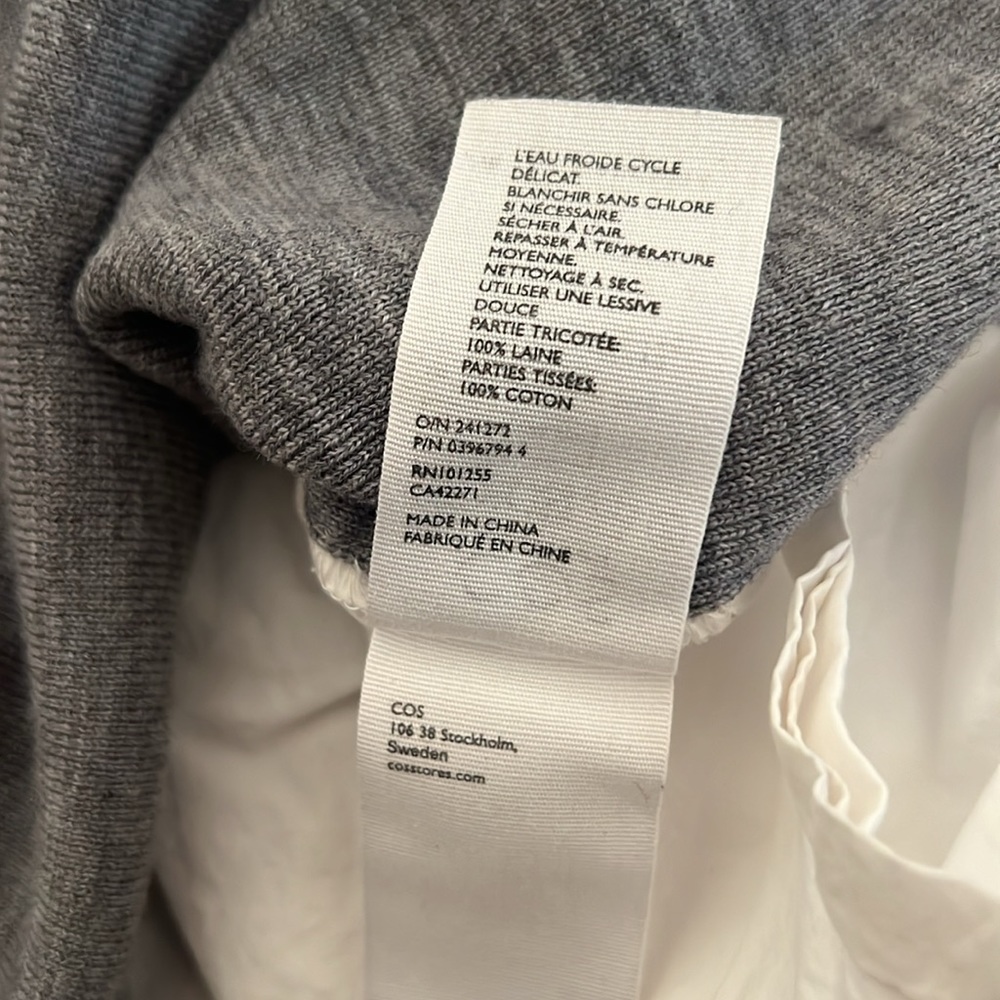COS Wool Crewneck & Peplum Sweater in Grey, size Small - Picture 9 of 12